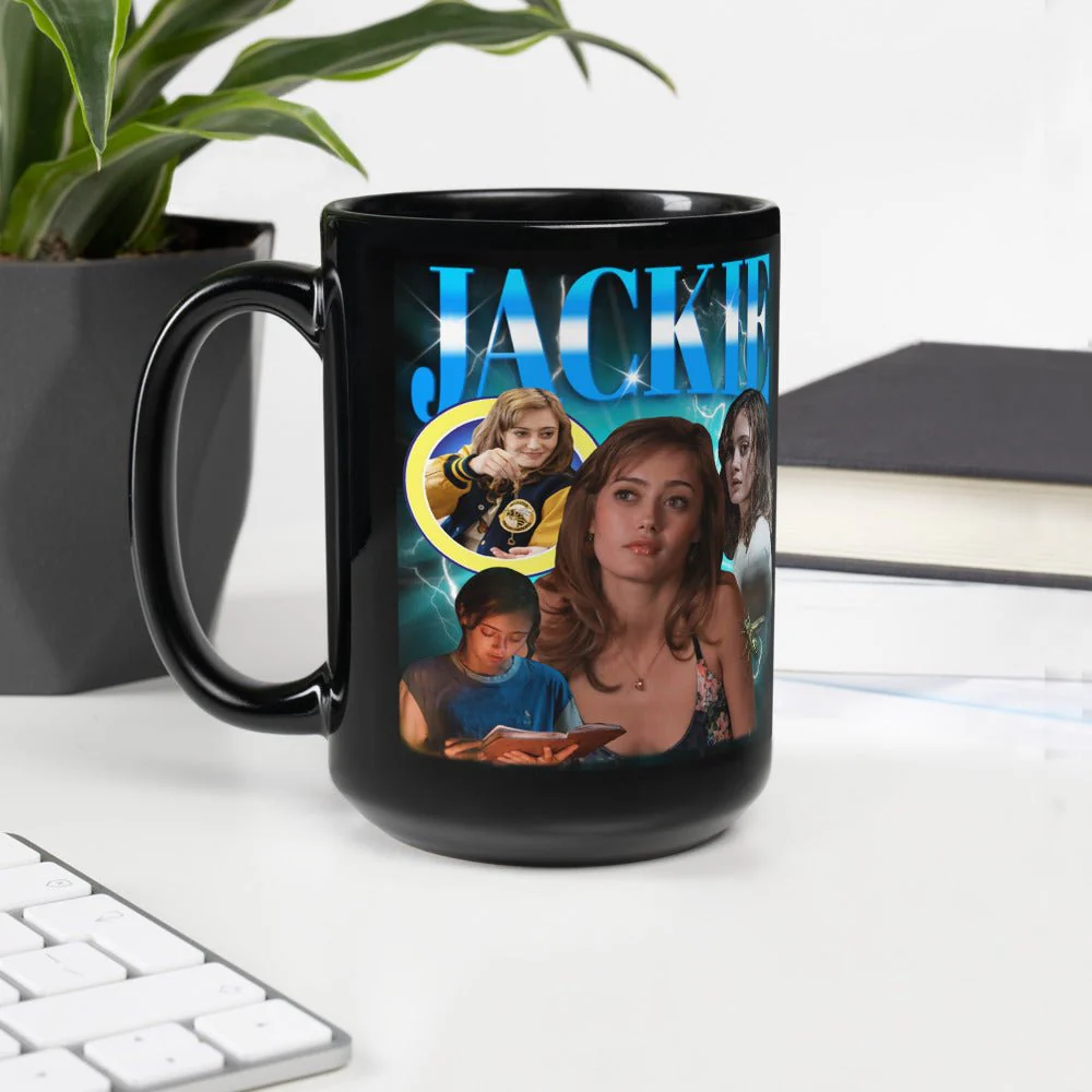 Yellowjackets Jackie Heartthrob Black Glossy Mug - Image 6