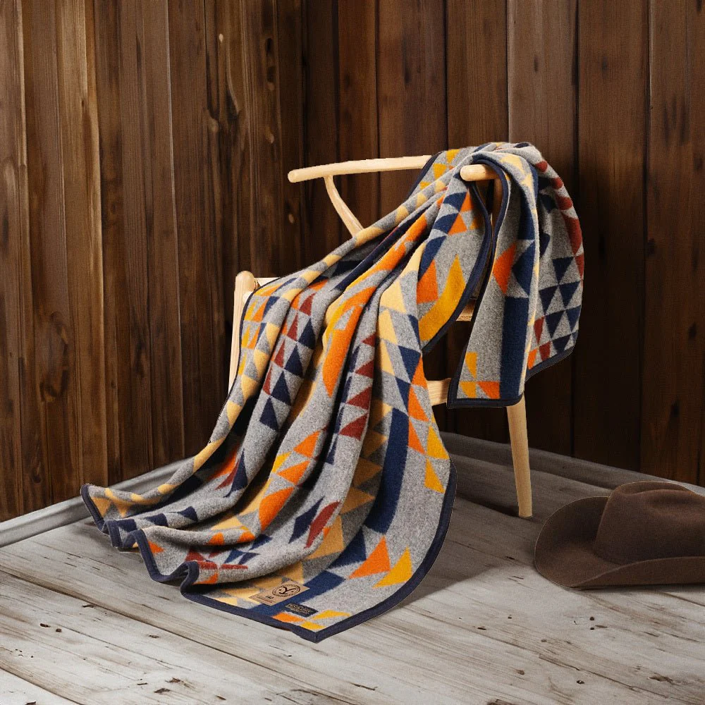 Yellowstone Exclusive Pendleton Blanket - Image 2