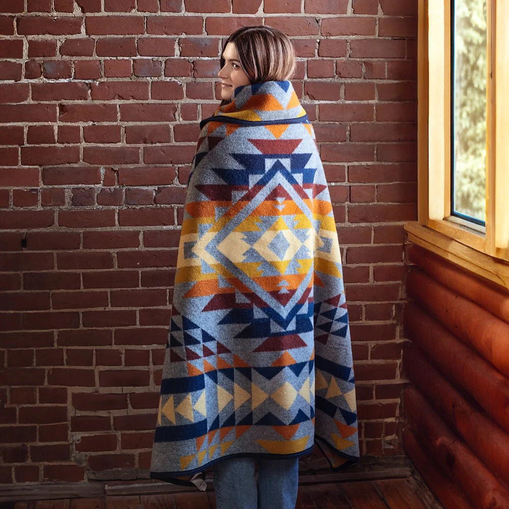 Yellowstone Exclusive Pendleton Blanket - Image 5
